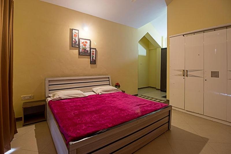 Seva Holidays Villa Ac Room 3Bh With Private Swmming Pool Big Living Room ロナバラ エクステリア 写真