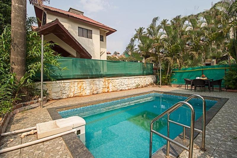 Seva Holidays Villa Ac Room 3Bh With Private Swmming Pool Big Living Room ロナバラ エクステリア 写真