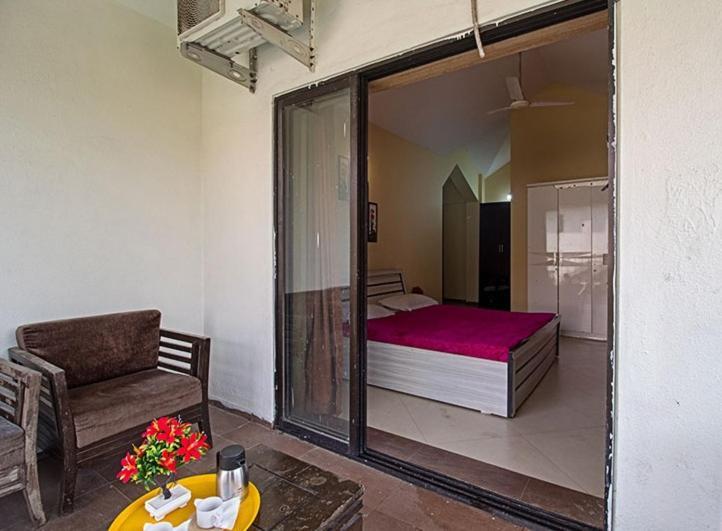 Seva Holidays Villa Ac Room 3Bh With Private Swmming Pool Big Living Room ロナバラ エクステリア 写真